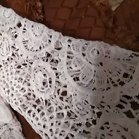 Top - Picture 3 of 4